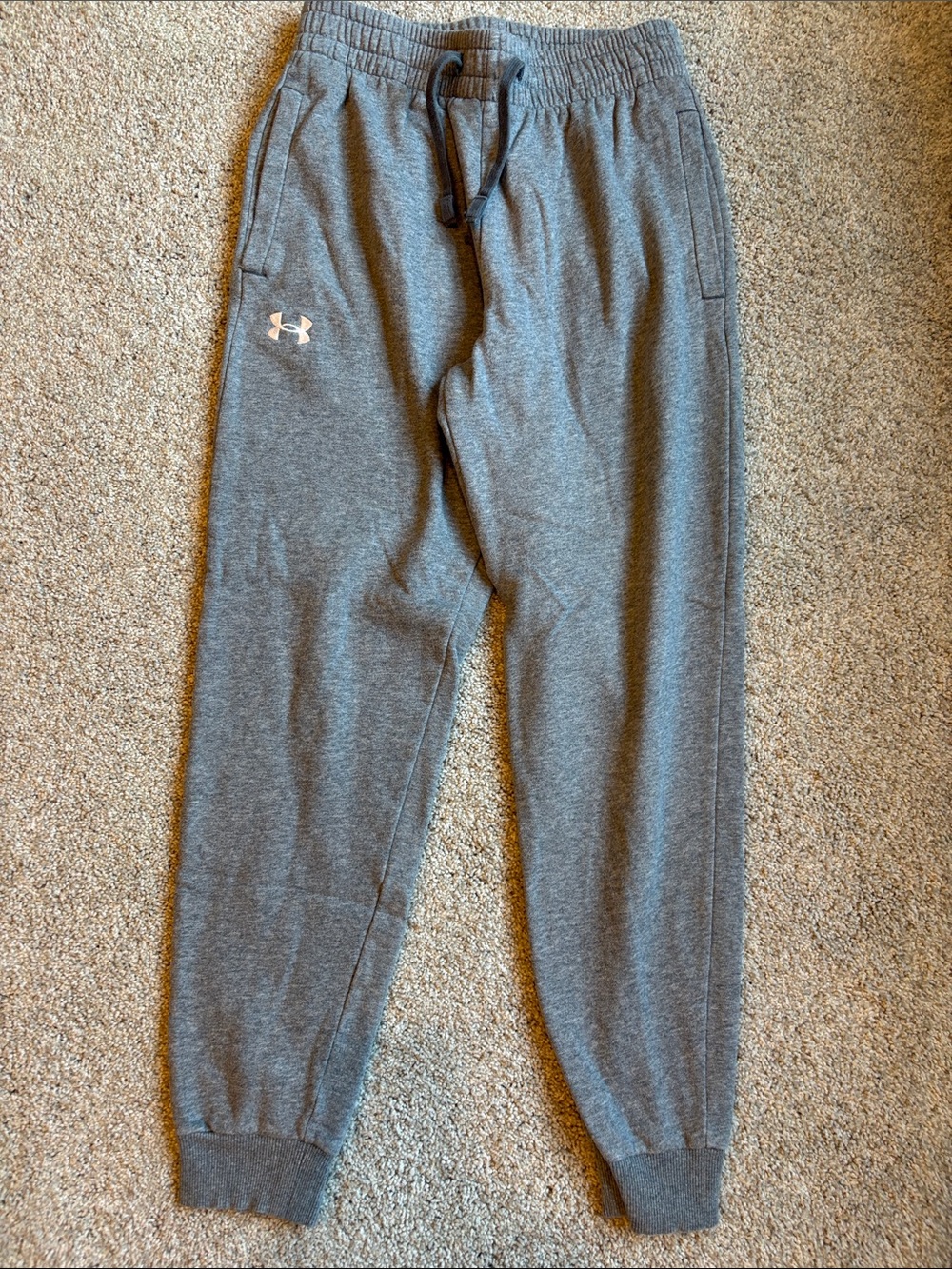 Under Armour Gray Fleece Joggers Drawstring Ribbed Cuffs Small